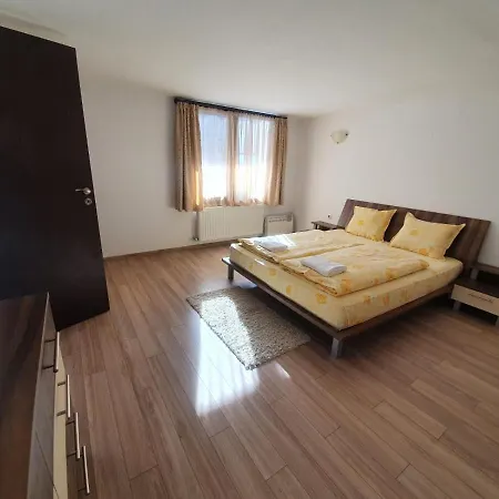 роден край 2 Villa